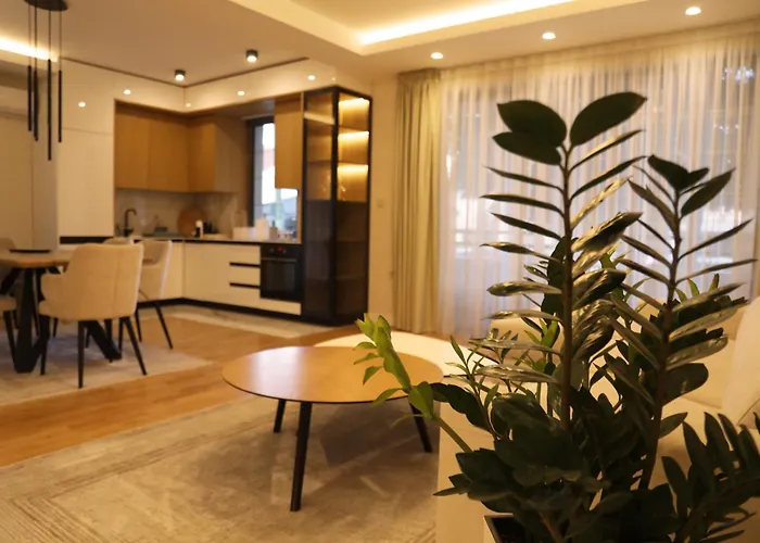 Brand New Lux Apartment