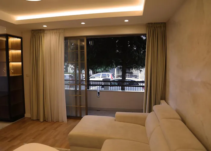Brand New Lux Apartment