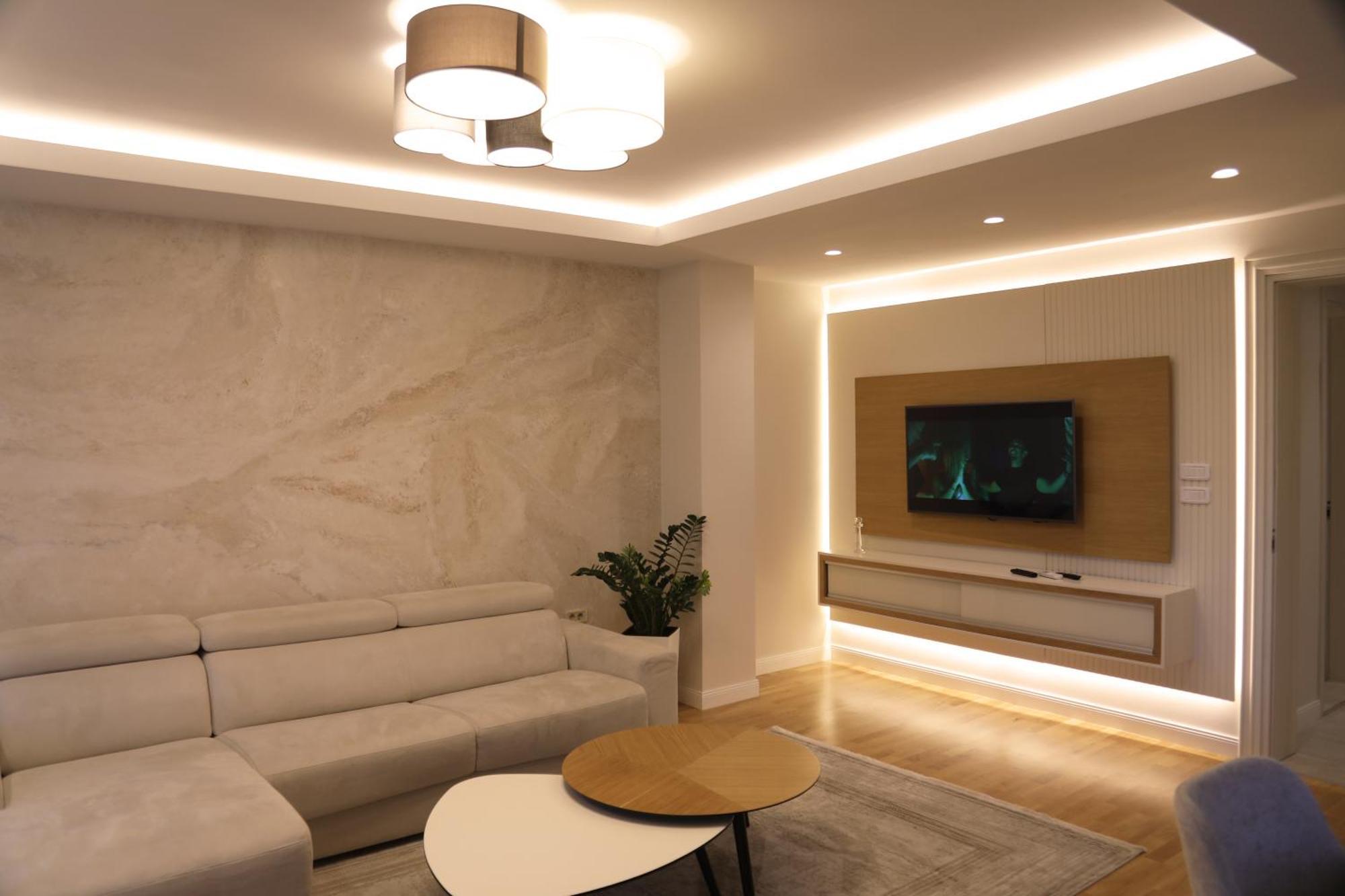 Brand New Lux Apartment *
